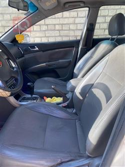 جیلی ئێم گراند EC7